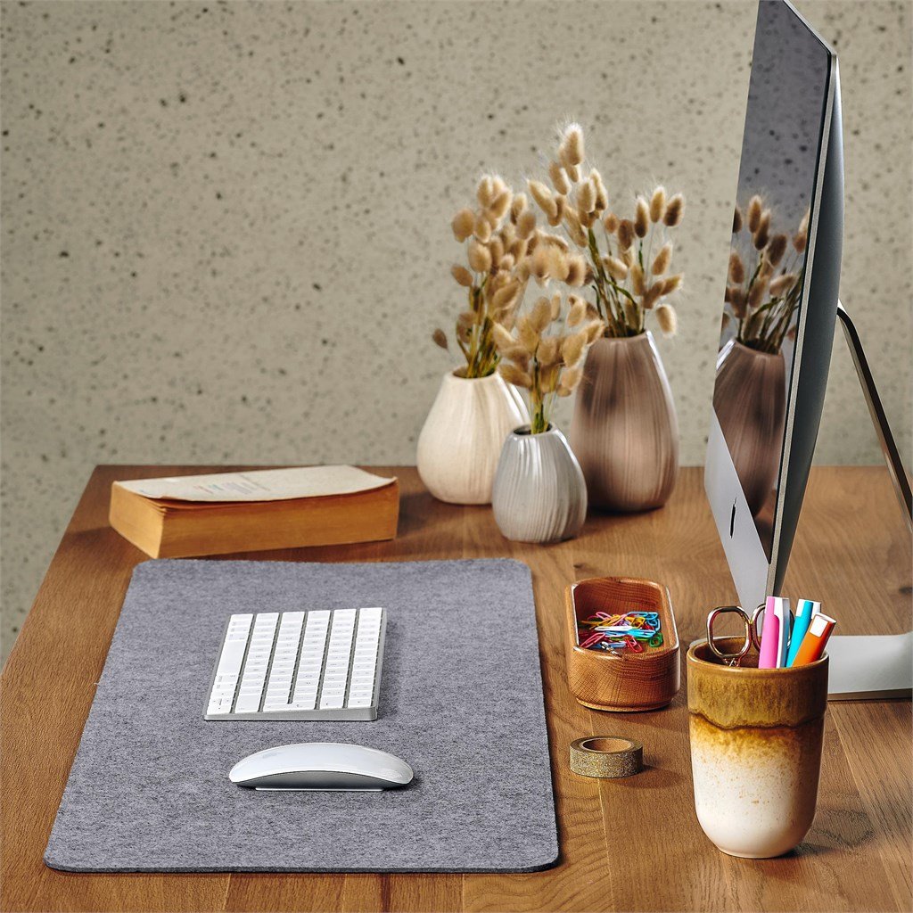 Kaiyo Recycled PET Felt Desk Mat