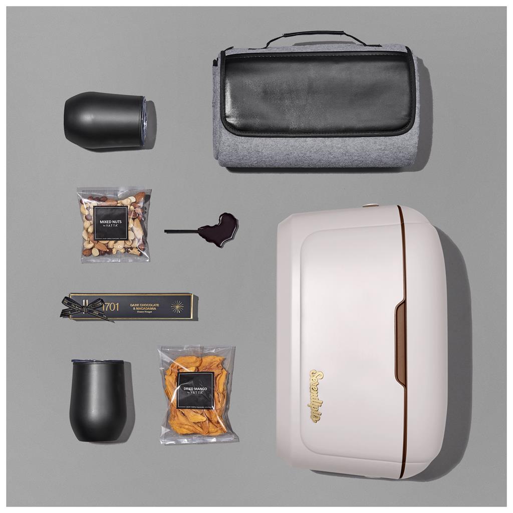 Lavish Leisure Hamper - Premium Hampers,Outdoor Hampers