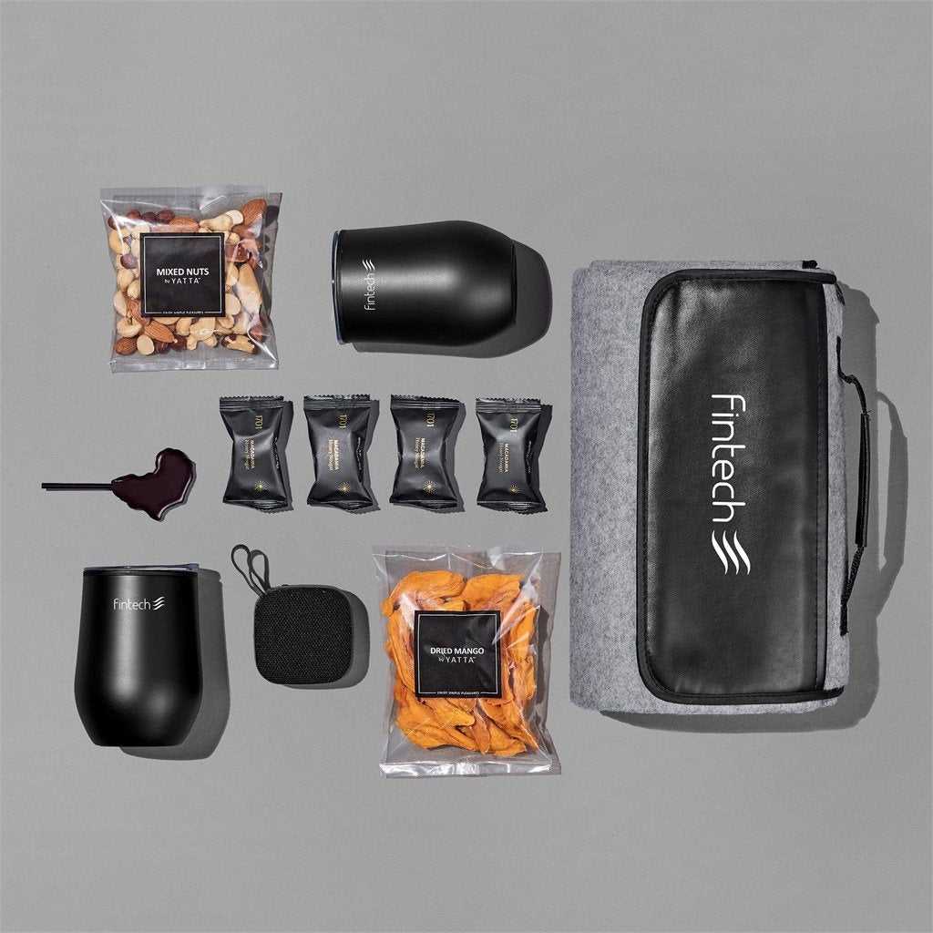 Lavishly Laden Hamper - Unisex Hampers,Outdoor Hampers,Tech Hampers