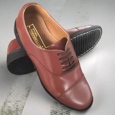 A pair of reddish brown parabellum officers toe cap shoes